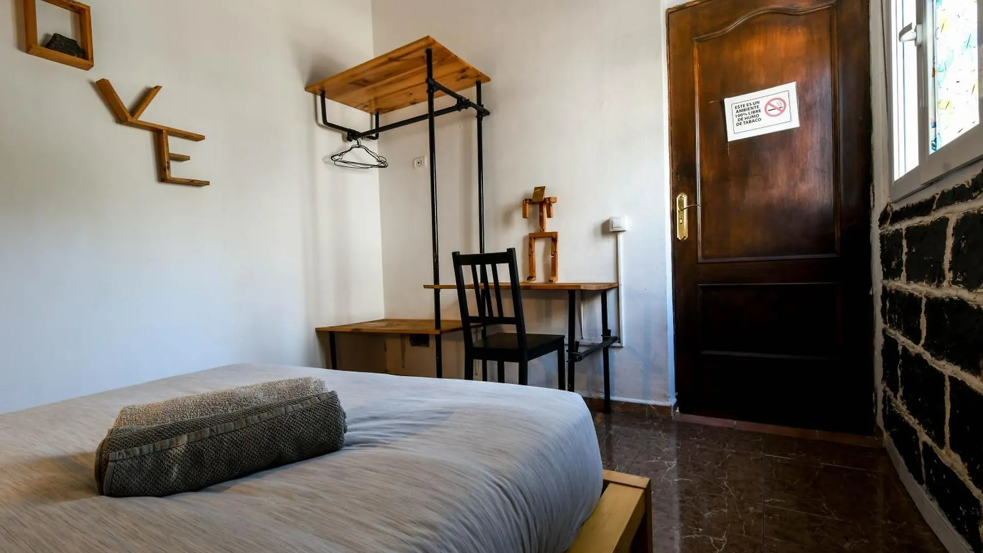 Drago Hostel Icod De Los Vinos Spagna